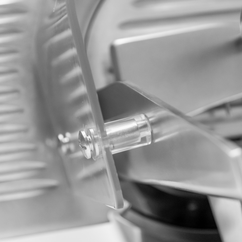 Krajalnica do wędlin Mega-M UC 22.320sn N - obrazek 6