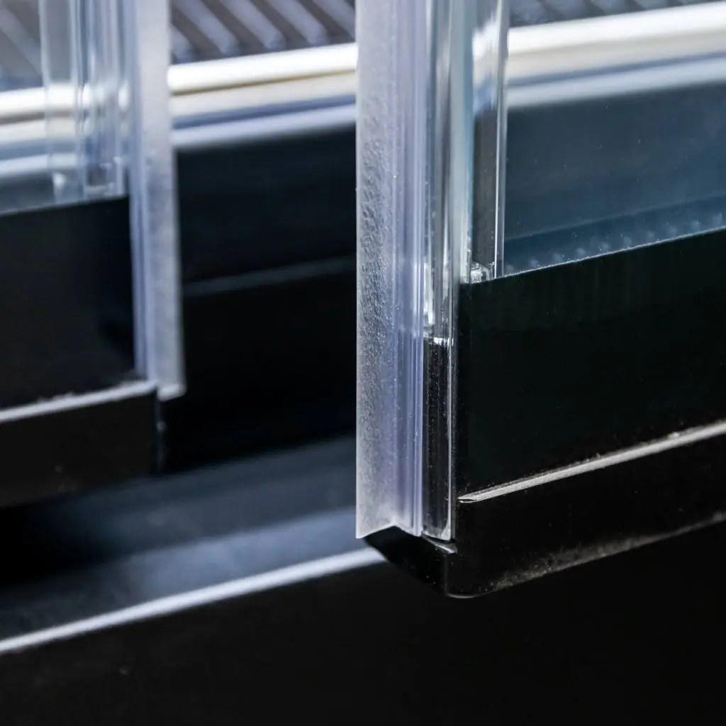 Regał chłodniczy Mega-M HUGO PLUS IC L-187 cm G-74 cm H-201 cm black drzwi transparentne N - obrazek 5