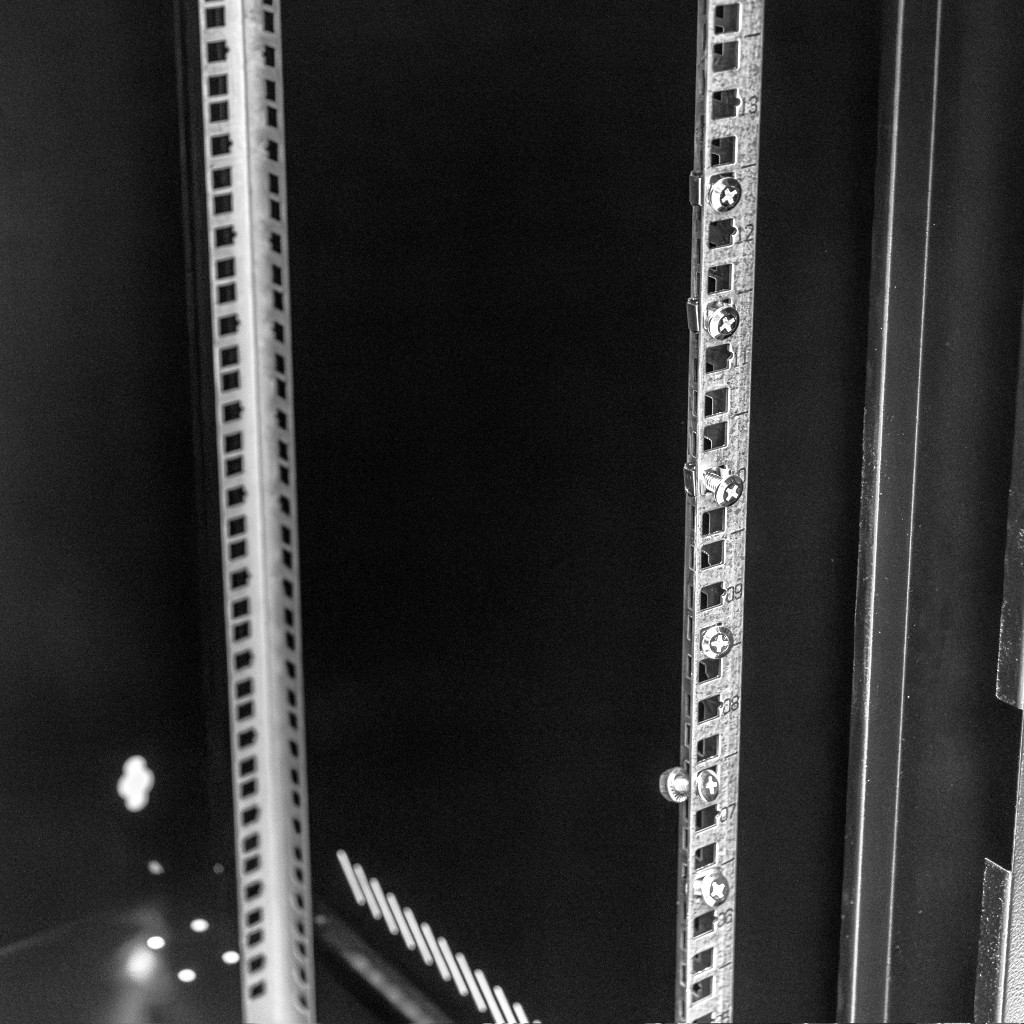 Szafa Rack NETBERG 19" 15U 750x600x600 wisząca czarny N - obrazek 6