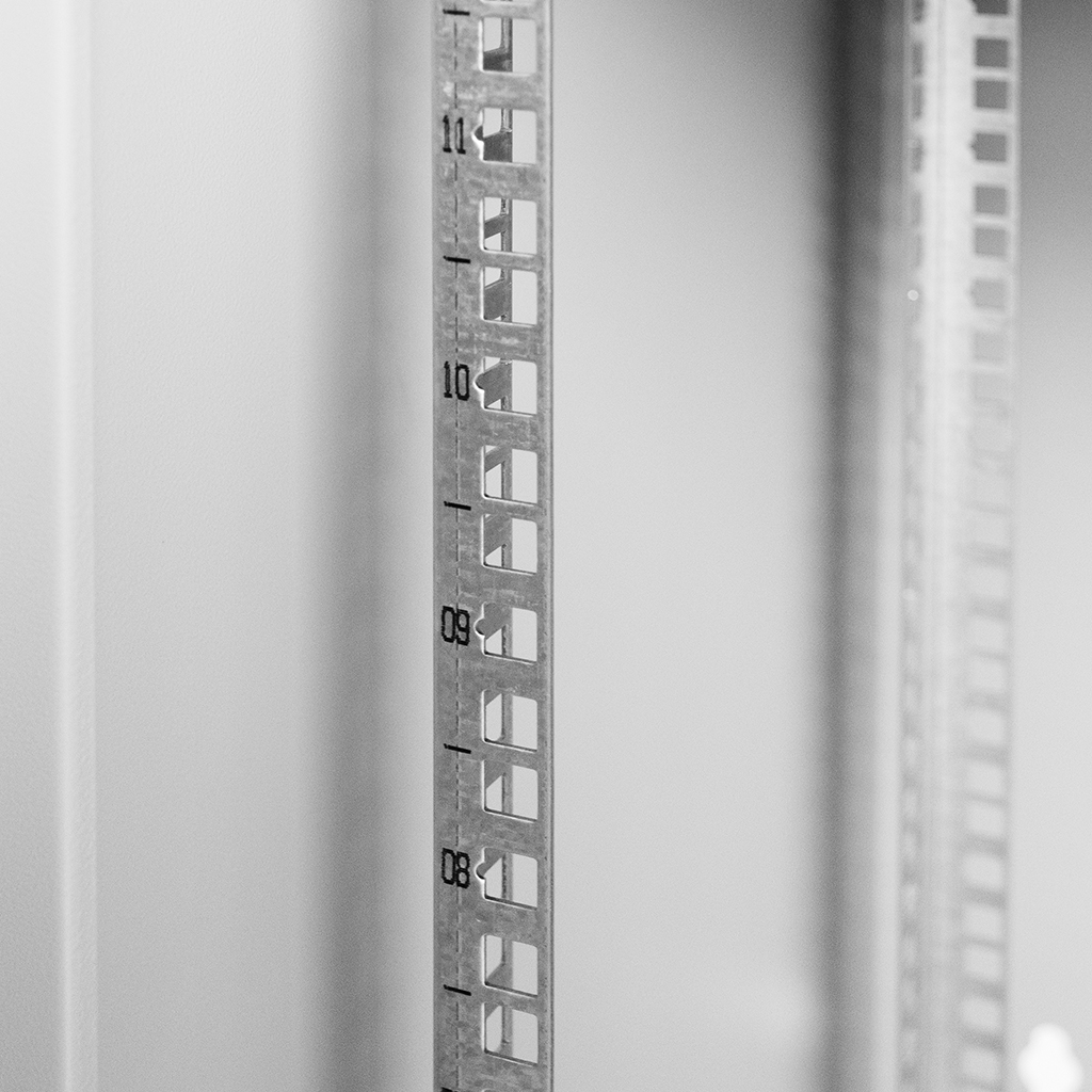 Szafa Rack NETBERG 19" 15U 750x600x600 wisząca szary N - obrazek 4